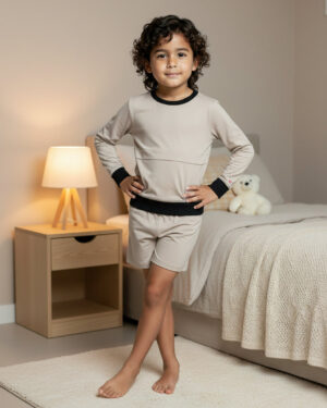 Pyjama Long Sleeve Top for T1D Kids (Ages 3-14) – Sleepwear with Pockets for Medical Devices