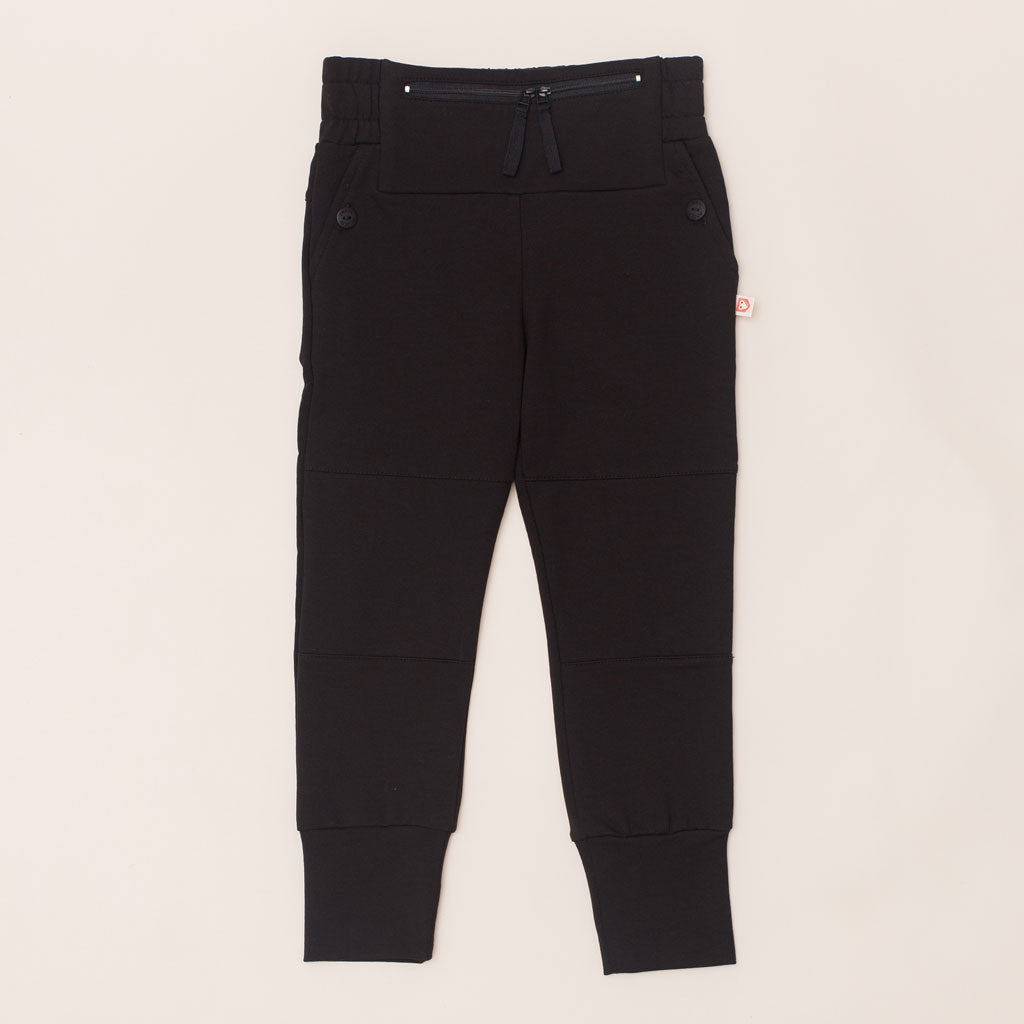 T1D Kids Sport Trousers with Adaptive Insulin Pump Pockets – Black